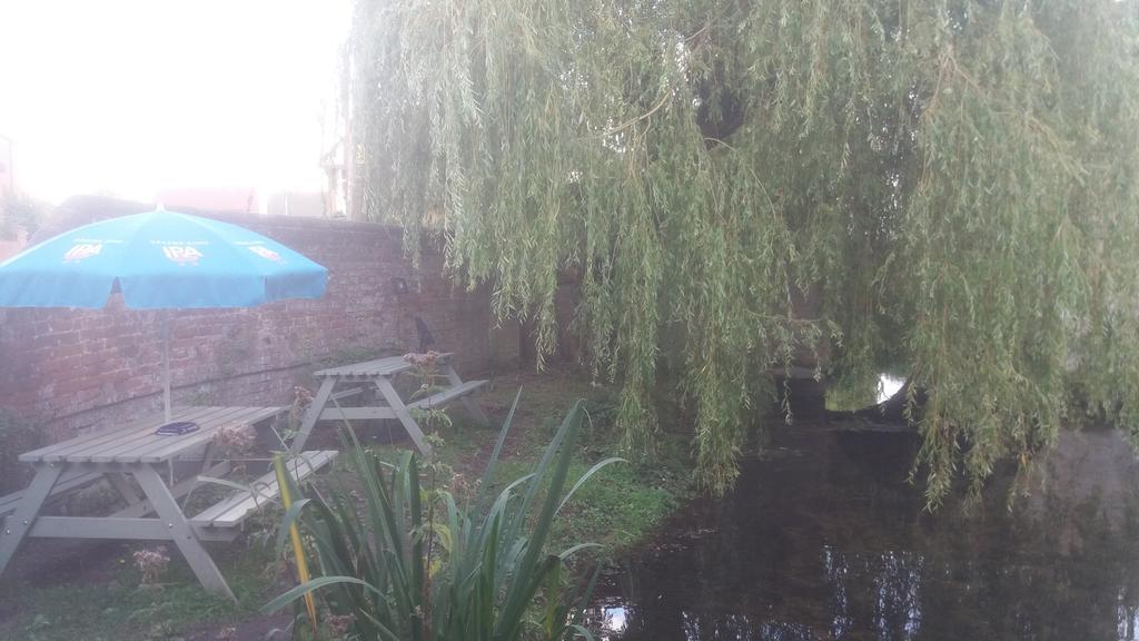 The Wensum Lodge Hotel Fakenham Exteriör bild